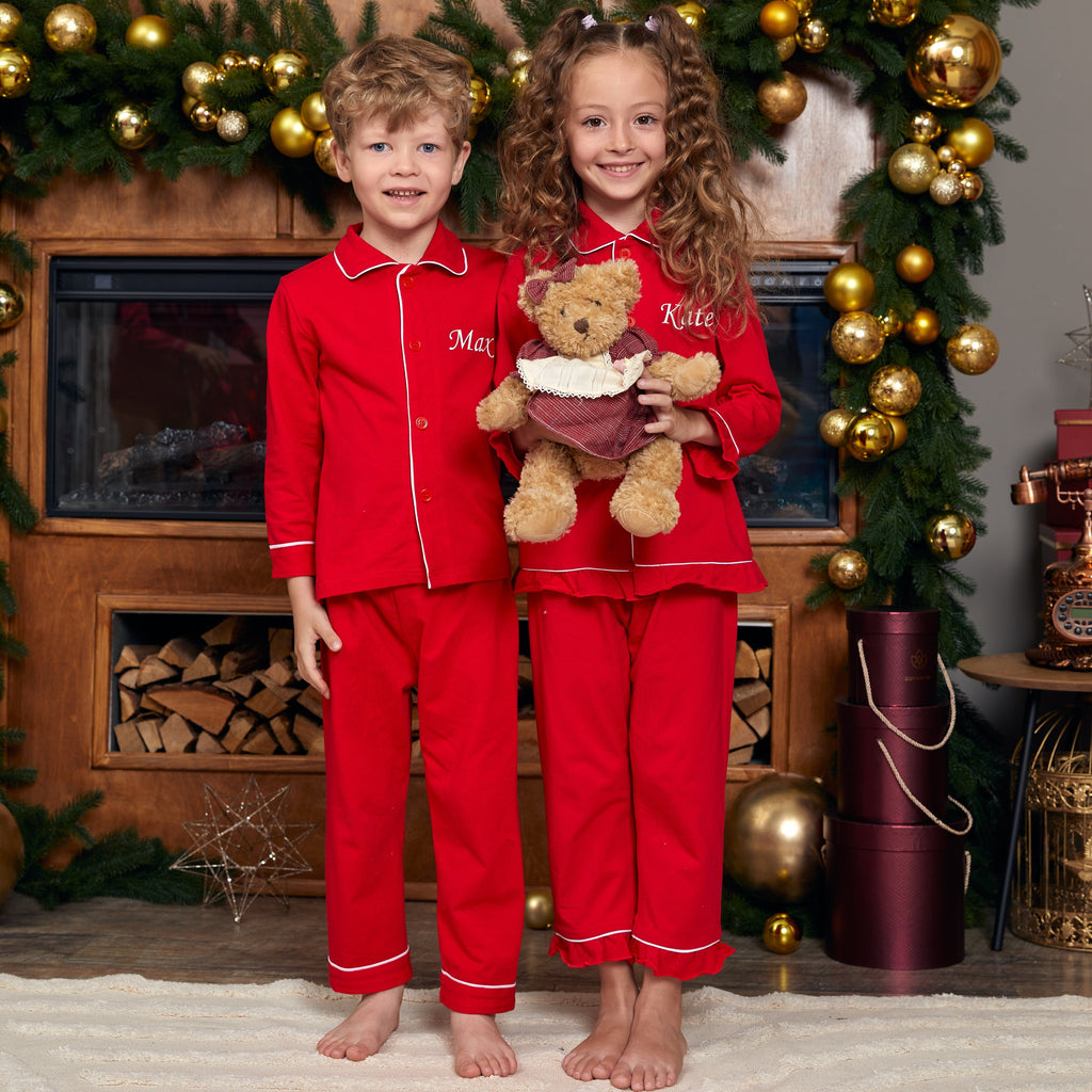 Kids Custom Satin Holiday Pajamas with names, Christmas gift- S+L – Sisters  G Shop