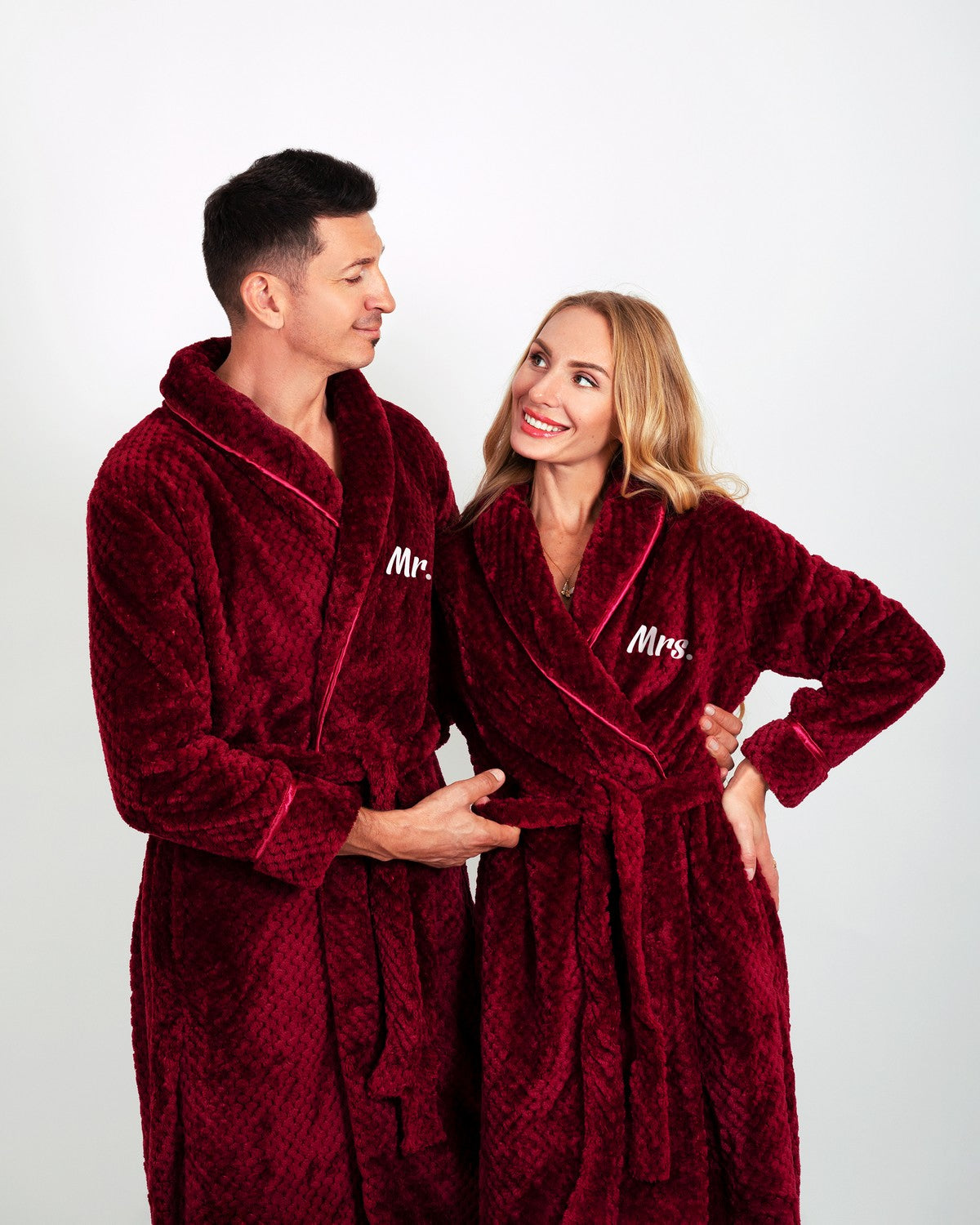 Mr and Mrs Waffled Terry Bathrobes for Couple Style 1 – Sisters G Shop